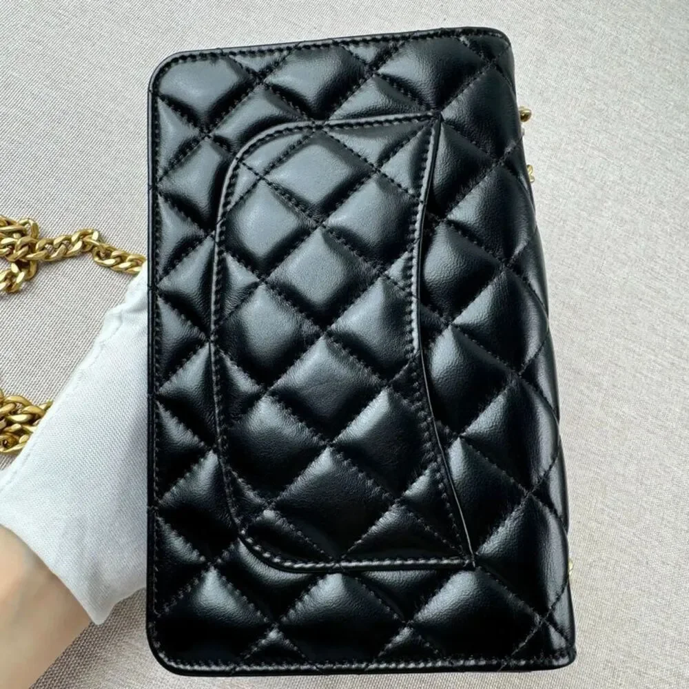 Chanel Women Pre-Loved Bag Brand New Condition